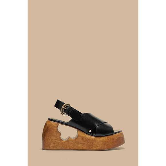 FARM Rio Black Cross Flower Wedge Sandal - Picture 1 of 4